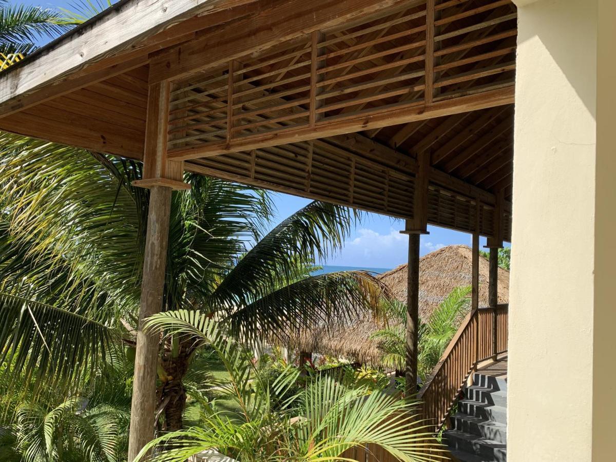 King Suite At Oceanview Resort In Jamaica - Enjoy 7 Miles Of White Sand Beach! Negril Exterior photo